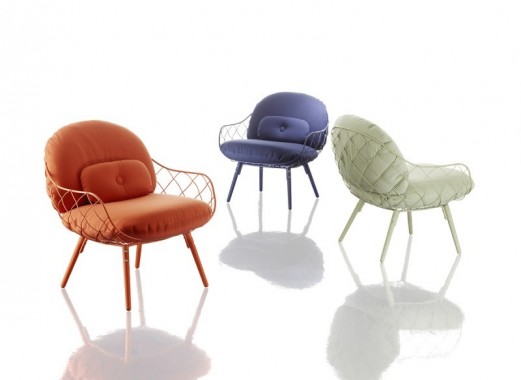 pina_low_chair_1-800x622