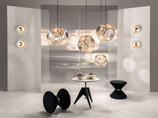 tom-dixon-curve-ball-pendant-light-lifestyle-4